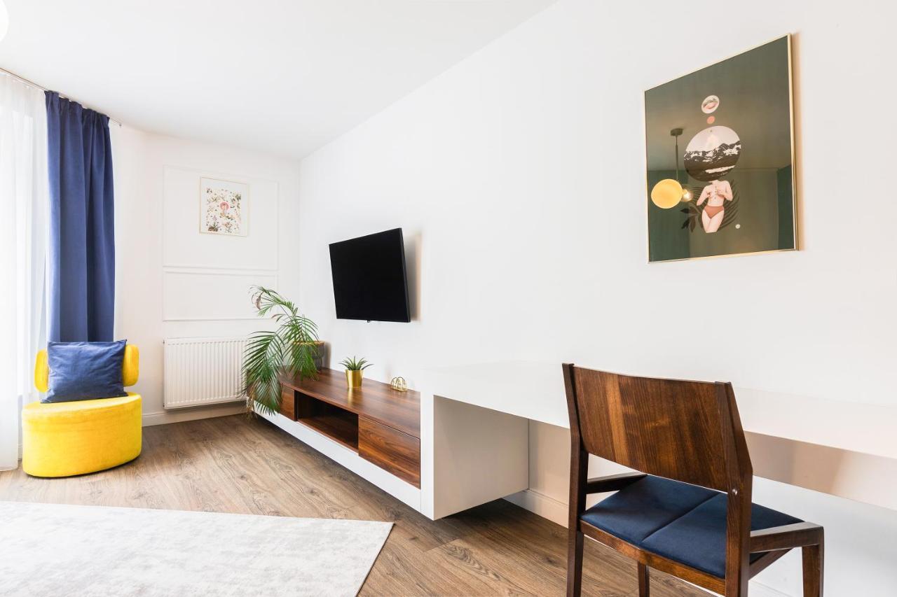 Apartment Old Town Halicka Street By Nearto クラクフ エクステリア 写真